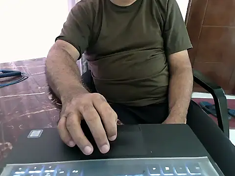 Snapshot of desipapaxx chatting on 07-08-26, 07:53 desipapaxx online show from 07-08-26, 07:53