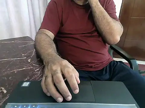 Snapshot of desipapaxx chatting on 07-20-26, 01:02 desipapaxx online show from 07-20-26, 01:02