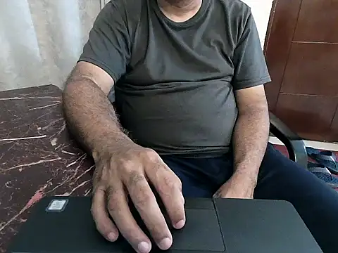 Snapshot of desipapaxx chatting on 07-21-26, 09:16 desipapaxx online show from 07-21-26, 09:16