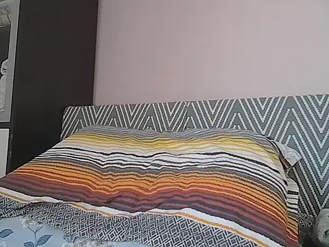 Snapshot of CristianDaniel78 chatting on 07-10-26, 03:50 CristianDaniel78 online show from 07-10-26, 03:50