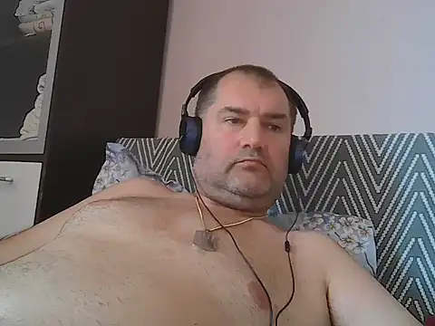 Snapshot of CristianDaniel78 chatting on 07-19-26, 07:39 CristianDaniel78 online show from 07-19-26, 07:39