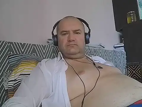 Snapshot of CristianDaniel78 chatting on 07-29-26, 04:22 CristianDaniel78 online show from 07-29-26, 04:22