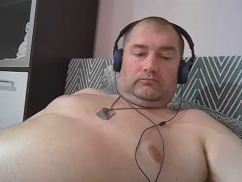 Snapshot of CristianDaniel78 chatting on 07-08-26, 04:18 CristianDaniel78 online show from 07-08-26, 04:18