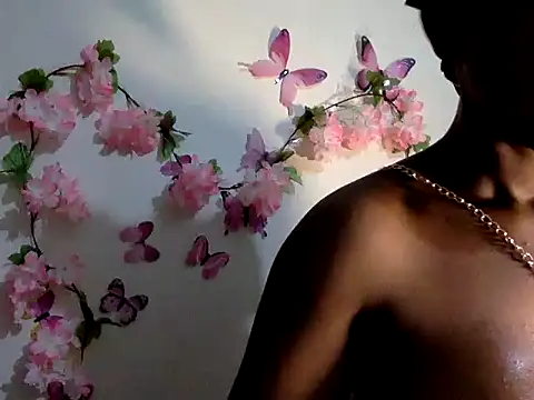 Snapshot of MaliciaRose chatting on 07-13-26, 04:50 MaliciaRose online show from 07-13-26, 04:50
