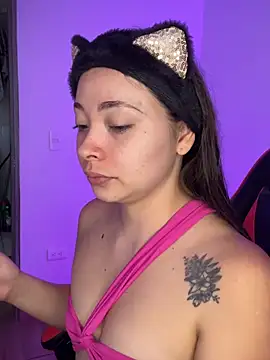 Snapshot of mia_bornner chatting on 07-18-26, 06:27 mia bornner online show from 07-18-26, 06:27