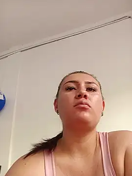 Snapshot of Emily_RoseM chatting on 07-06-26, 10:12 Emily RoseM online show from 07-06-26, 10:12