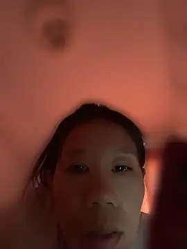 Snapshot of yueyue-allin chatting on 06-23-26, 01:03 yueyue-allin online show from 06-23-26, 01:03