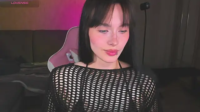 Snapshot of Demi_Corn chatting on 07-03-26, 10:55 Demi Corn online show from 07-03-26, 10:55