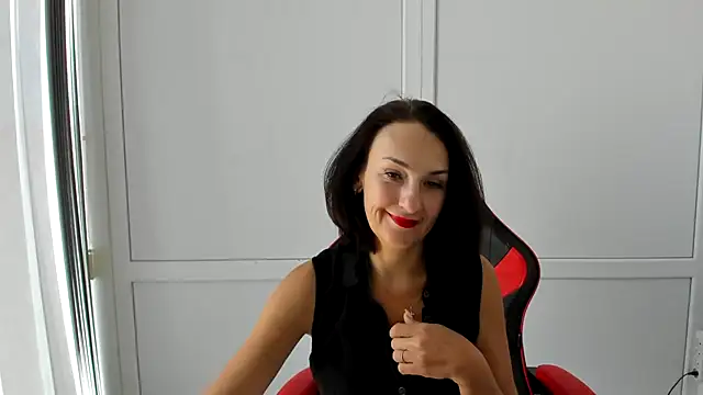OliviaKateee online show from 07-16-26, 06:21