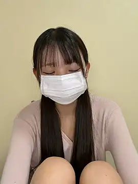 risa      online show from 07-04-26, 11:38