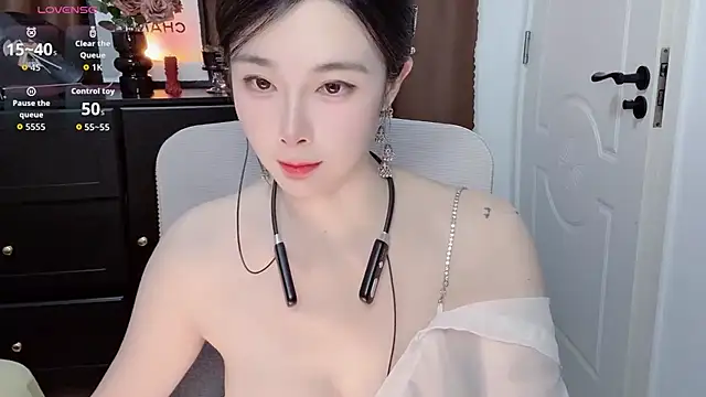 Snapshot of Guokoi chatting on 07-28-26, 12:48 Guokoi online show from 07-28-26, 12:48