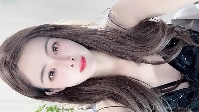 Snapshot of Guokoi chatting on 06-23-26, 02:20 Guokoi online show from 06-23-26, 02:20