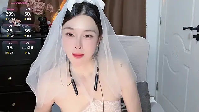 Snapshot of Guokoi chatting on 07-22-26, 02:08 Guokoi online show from 07-22-26, 02:08