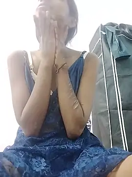 Hotty lshu  online show from 06-23-26, 06:11