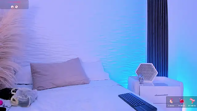 Snapshot of AylinLove_ chatting on 07-12-26, 11:33 AylinLove online show from 07-12-26, 11:33