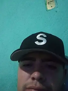 Snapshot of Guero_1203 chatting on 07-05-26, 12:23 Guero 1203 online show from 07-05-26, 12:23