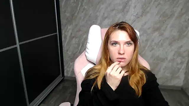 Reginasmilee online show from 01-15-26, 02:26