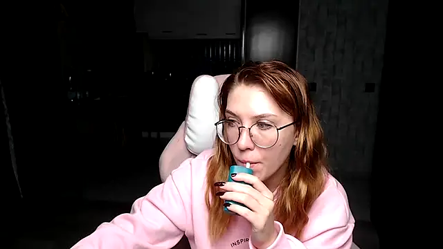 Reginasmilee online show from 11-09-25, 01:31