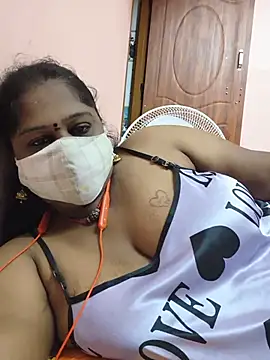 yalini1431 online show from 07-30-26, 11:15
