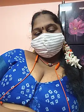 yalini1431 online show from 08-05-26, 08:25