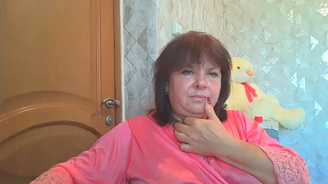 Snapshot of HannahAna39 chatting on 07-28-26, 11:39 HannahAna39 online show from 07-28-26, 11:39