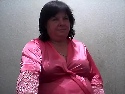 Snapshot of HannahAna39 chatting on 06-28-26, 04:46 HannahAna39 online show from 06-28-26, 04:46