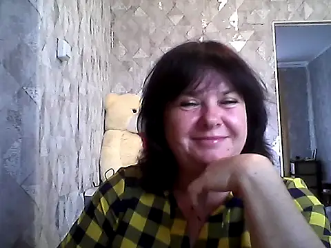 Snapshot of HannahAna39 chatting on 07-17-26, 01:52 HannahAna39 online show from 07-17-26, 01:52