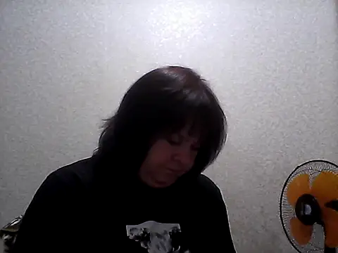 Snapshot of HannahAna39 chatting on 07-04-26, 04:30 HannahAna39 online show from 07-04-26, 04:30