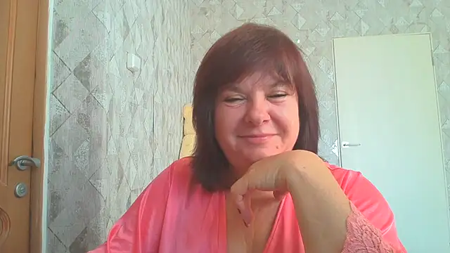 Snapshot of HannahAna39 chatting on 07-30-26, 05:17 HannahAna39 online show from 07-30-26, 05:17