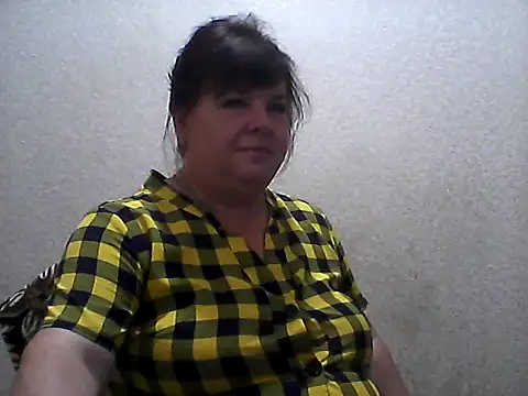 Snapshot of HannahAna39 chatting on 06-27-26, 01:06 HannahAna39 online show from 06-27-26, 01:06