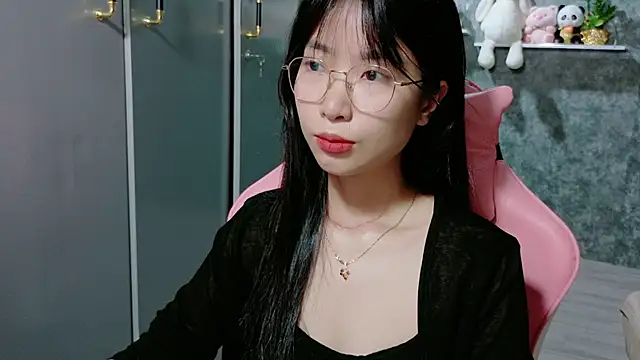 Suaiuu678 online show from 06-23-26, 05:16