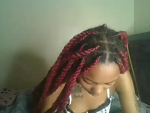 Snapshot of Prettyquueen chatting on 08-08-26, 07:15 Prettyquueen online show from 08-08-26, 07:15