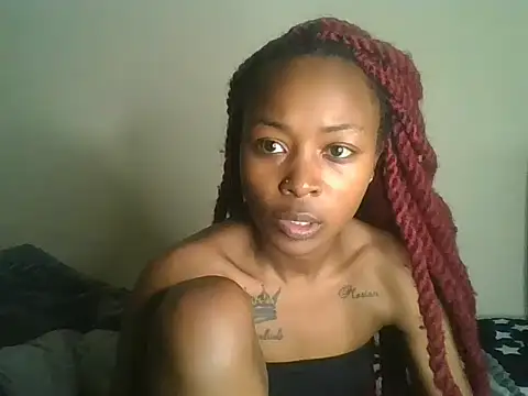Snapshot of Prettyquueen chatting on 08-01-26, 09:40 Prettyquueen online show from 08-01-26, 09:40