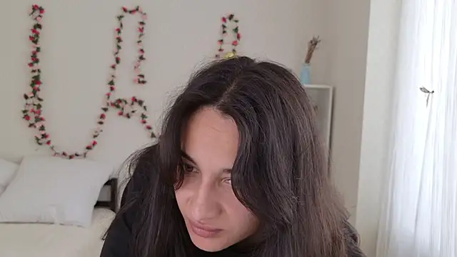 Snapshot of Eleonora_Sun chatting on 07-07-26, 01:36 Eleonora Sun online show from 07-07-26, 01:36