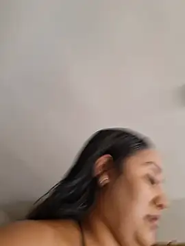 Snapshot of Valentina_Tilly chatting on 07-31-26, 04:04 Valentina Tilly online show from 07-31-26, 04:04