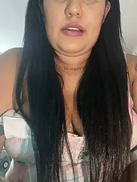 Snapshot of Valentina_Tilly chatting on 07-05-26, 03:33 Valentina Tilly online show from 07-05-26, 03:33