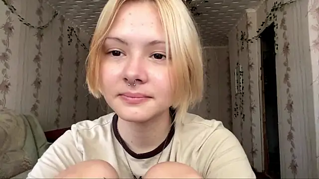 Snapshot of Jeneienal_1 chatting on 08-08-26, 02:13 Jeneienal 1 online show from 08-08-26, 02:13