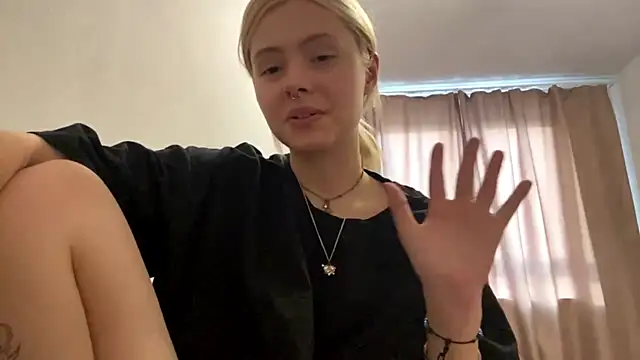 Snapshot of Jeneienal_1 chatting on 07-23-26, 03:08 Jeneienal 1 online show from 07-23-26, 03:08