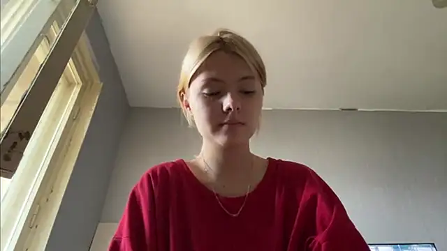 Snapshot of Jeneienal_1 chatting on 06-30-26, 02:17 Jeneienal 1 online show from 06-30-26, 02:17