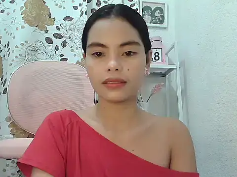 Snapshot of urprettyjane4u chatting on 07-17-26, 11:35 urprettyjane4u online show from 07-17-26, 11:35