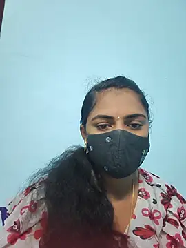 Snapshot of Megavarthinii chatting on 06-29-26, 10:53 Megavarthinii online show from 06-29-26, 10:53