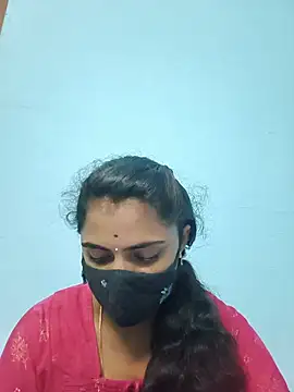 Snapshot of Megavarthinii chatting on 07-08-26, 02:57 Megavarthinii online show from 07-08-26, 02:57