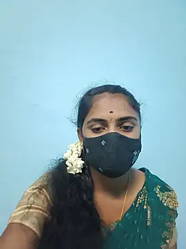 Snapshot of Megavarthinii chatting on 07-13-26, 04:50 Megavarthinii online show from 07-13-26, 04:50