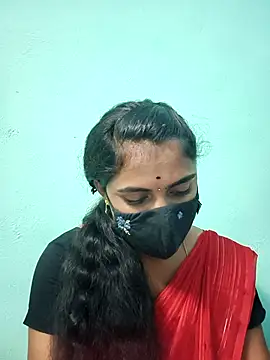 Snapshot of Megavarthinii chatting on 07-12-26, 03:18 Megavarthinii online show from 07-12-26, 03:18