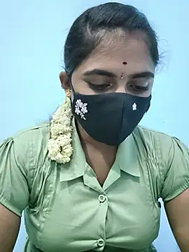 Snapshot of Megavarthinii chatting on 08-01-26, 04:27 Megavarthinii online show from 08-01-26, 04:27