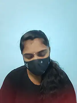 Snapshot of Megavarthinii chatting on 07-10-26, 12:54 Megavarthinii online show from 07-10-26, 12:54