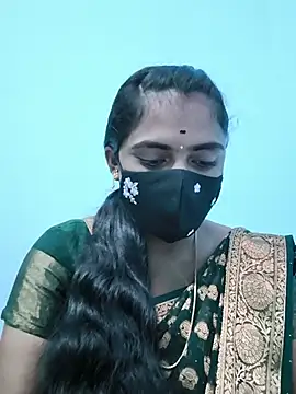 Snapshot of Megavarthinii chatting on 07-29-26, 04:50 Megavarthinii online show from 07-29-26, 04:50