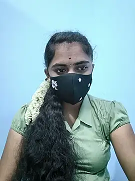 Snapshot of Megavarthinii chatting on 07-28-26, 07:39 Megavarthinii online show from 07-28-26, 07:39