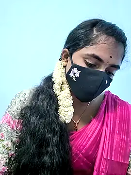 Snapshot of Megavarthinii chatting on 08-02-26, 04:37 Megavarthinii online show from 08-02-26, 04:37