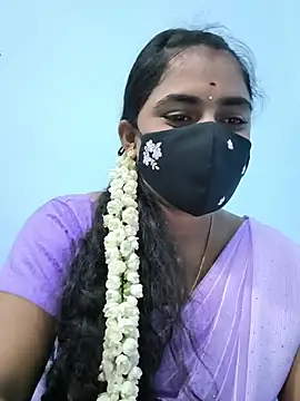 Snapshot of Megavarthinii chatting on 08-07-26, 04:35 Megavarthinii online show from 08-07-26, 04:35